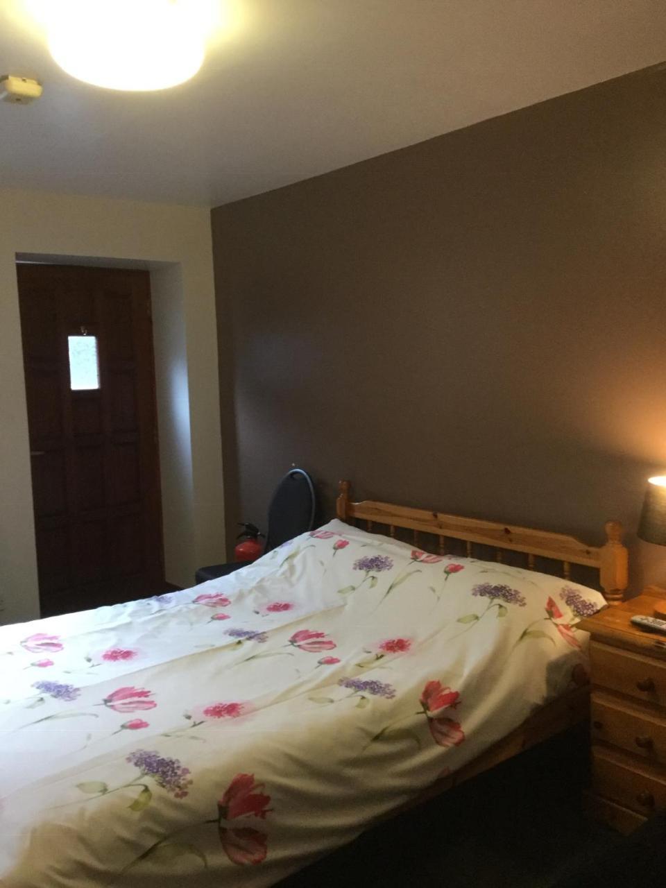 Fife Arms Guest House Dufftown Bagian luar foto
