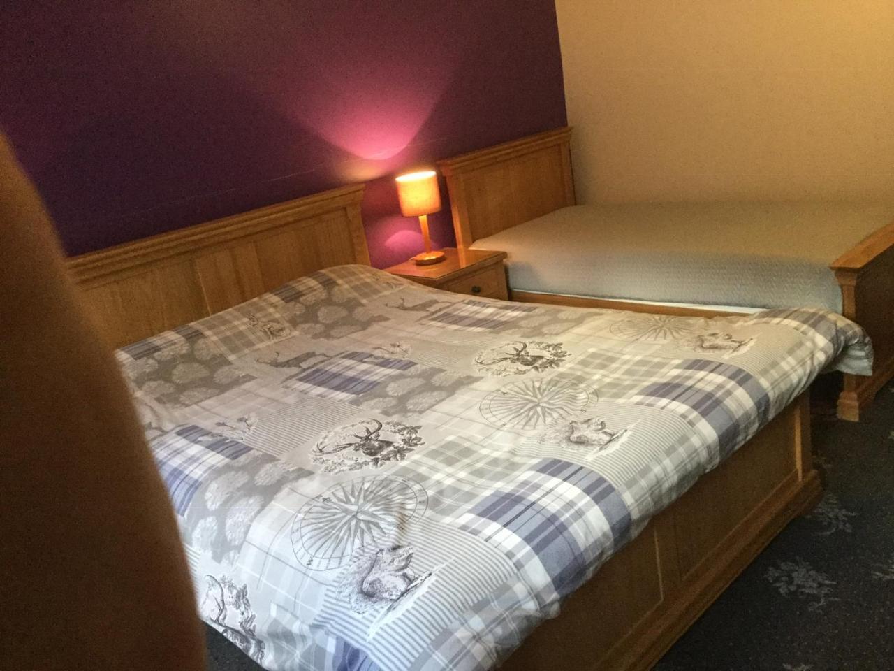 Fife Arms Guest House Dufftown Bagian luar foto