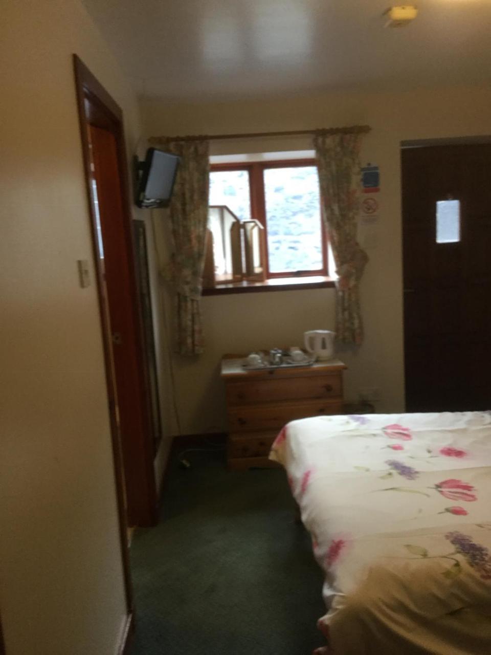 Fife Arms Guest House Dufftown Bagian luar foto