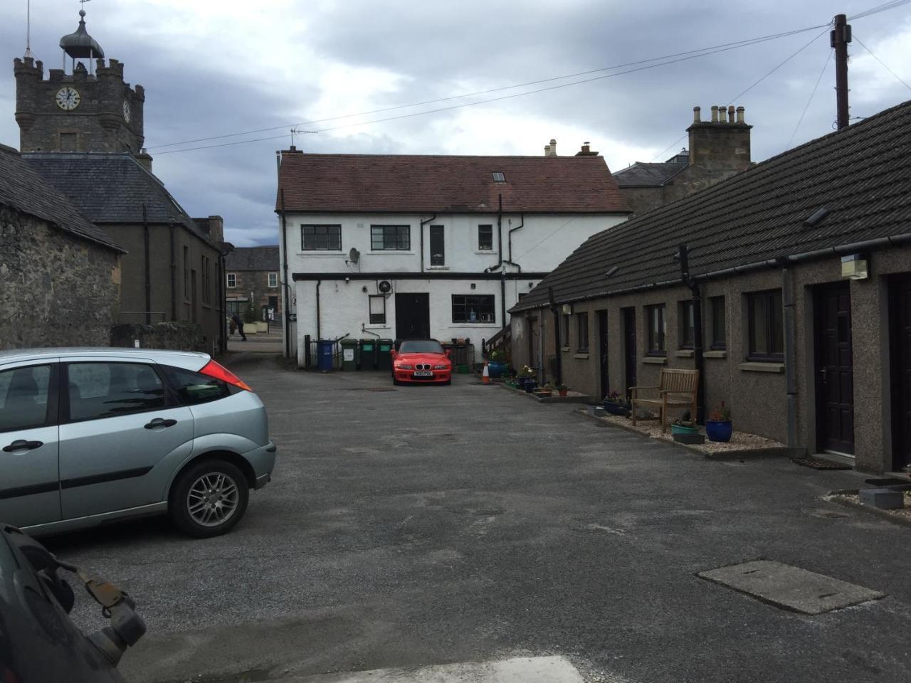 Fife Arms Guest House Dufftown Bagian luar foto